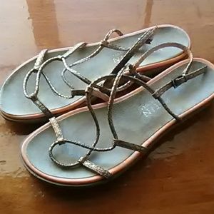 3/$20 Ann Klein Sandals, bronzed beige/gold straps